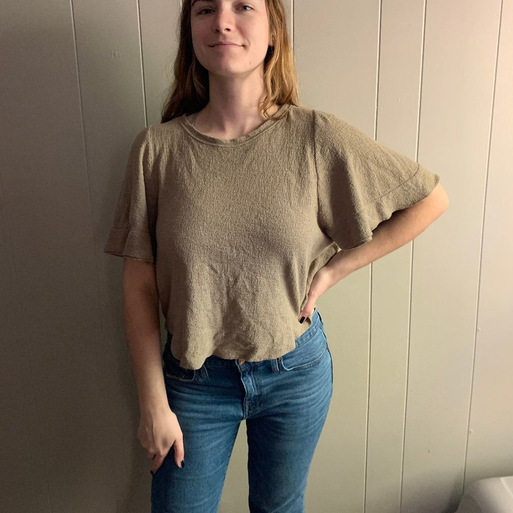 Madewell olive flowy crop